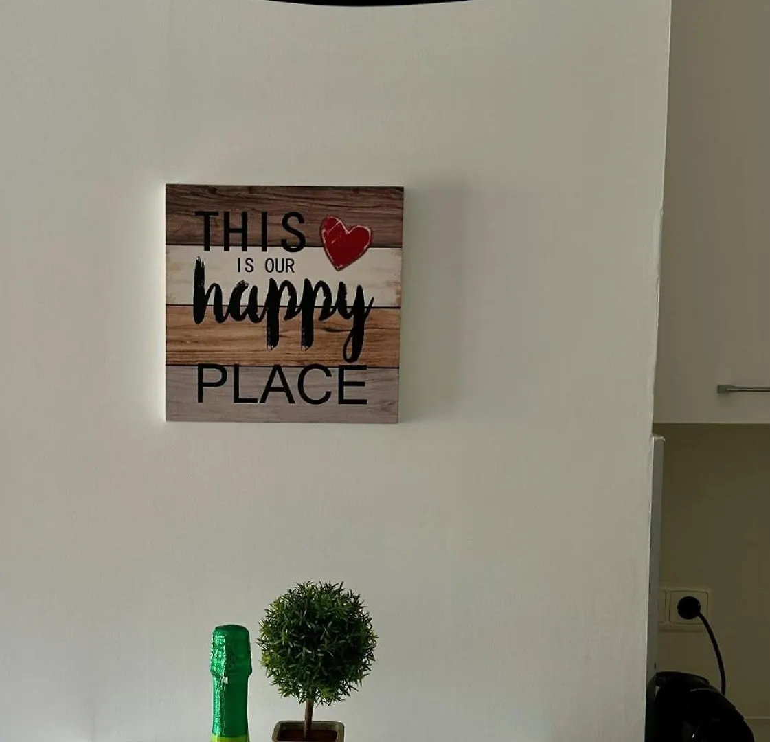 One Bedroom Flat In The Centre Of トレモリノス 0*,  スペイン