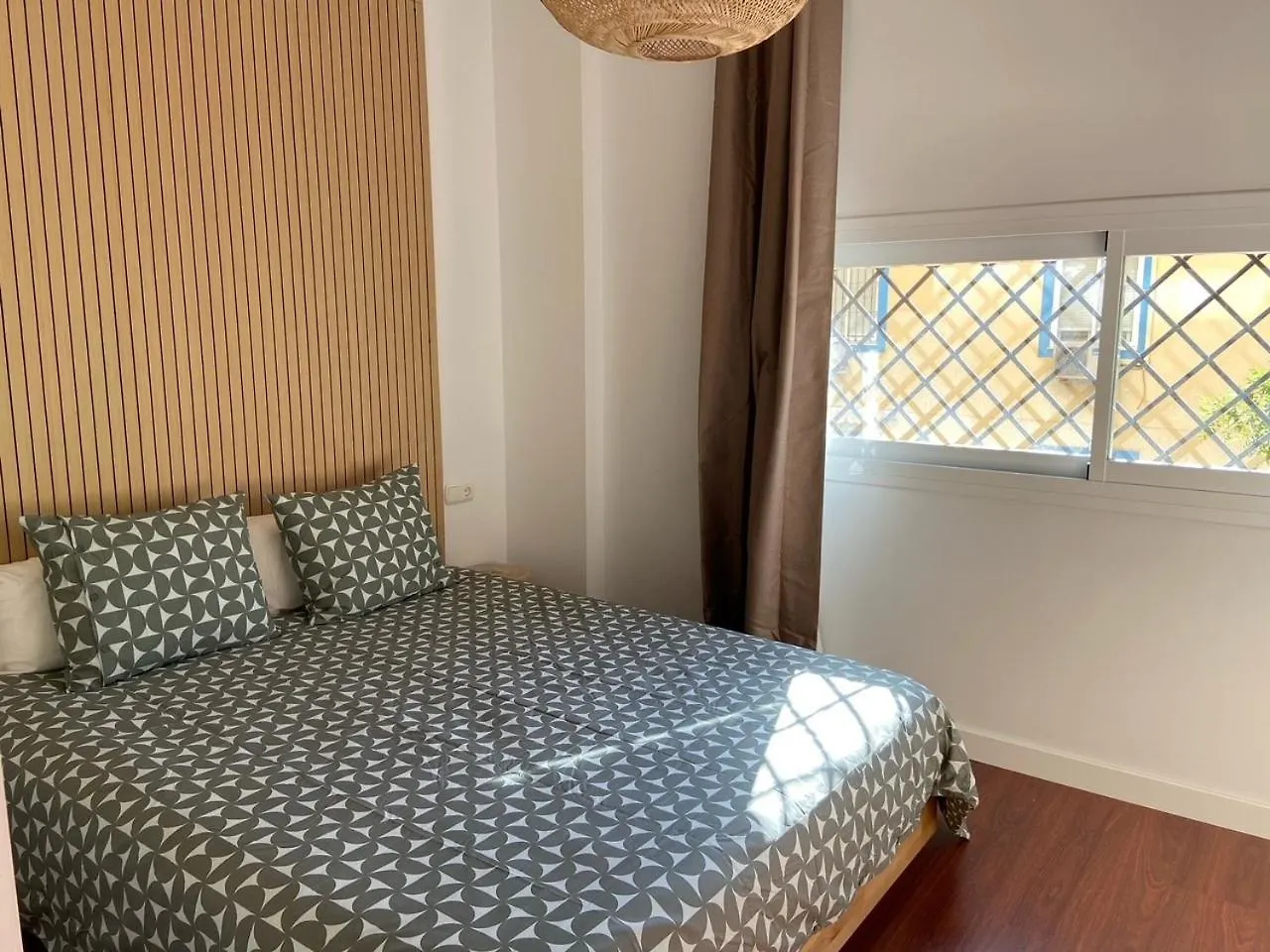 One Bedroom Flat In The Centre Of Torremolinos Spain